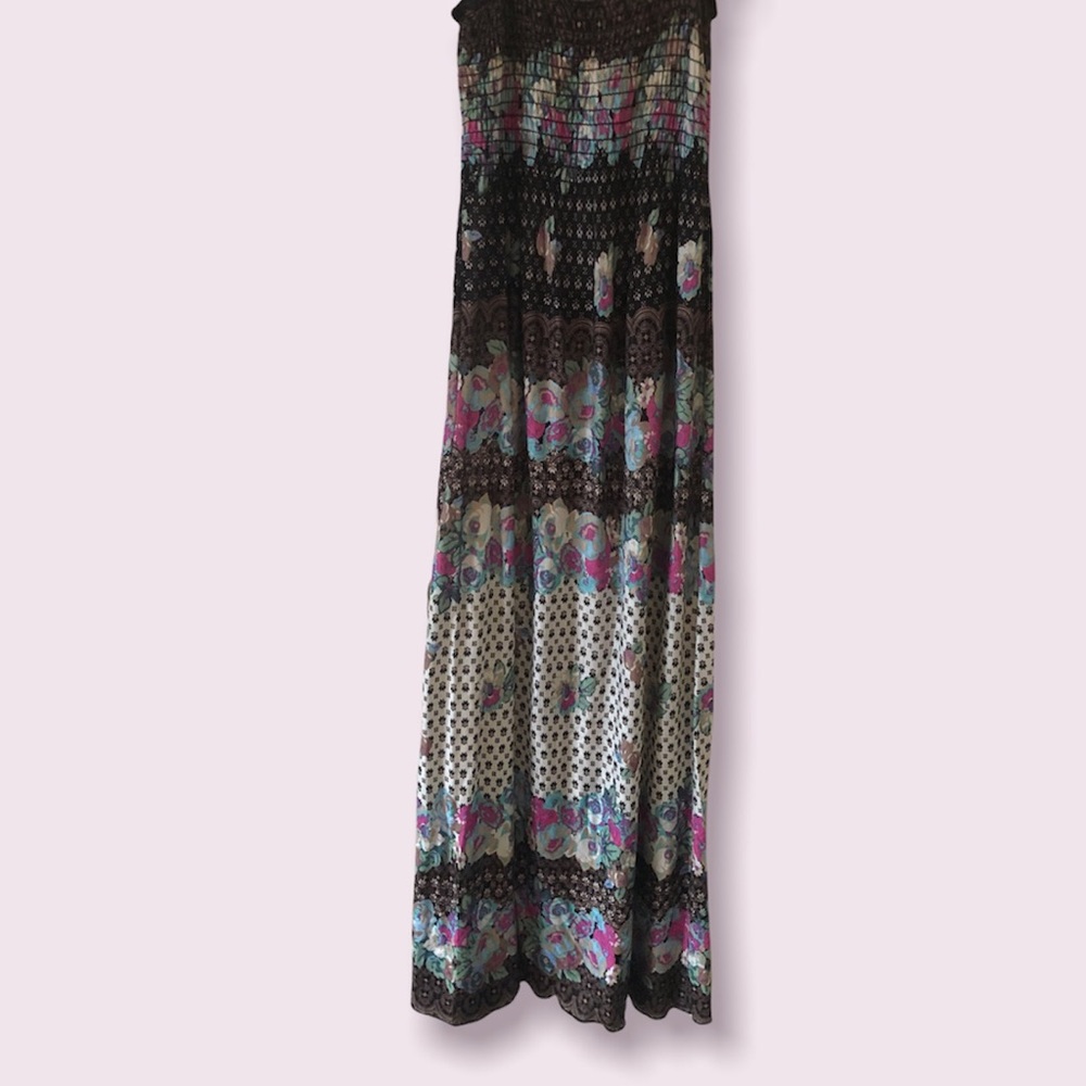 ❤️‍🔥3/$25❤️‍🔥Chelsea & Violet Floral Maxi Dress - Picture 2 of 5